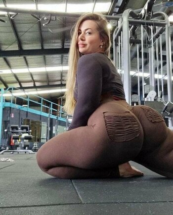 Monique De Dios / dizzy_fitness Nude Leaks Photo 18