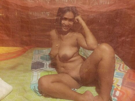 Morena Kaye / Filipina / MorenaKaye / morenakaye29 Nude Leaks Photo 9