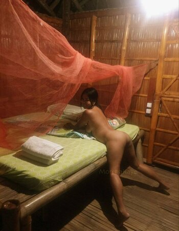 Morena Kaye / Filipina / MorenaKaye / morenakaye29 Nude Leaks Photo 15