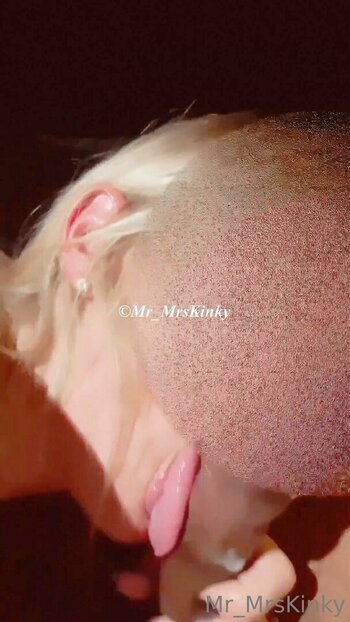 mr_mrskinky Nude Leaks Photo 17