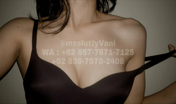 MssluttyVani / MssluttyV Nude Leaks Photo 26