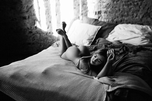 Nastya Komarova / artistnastya / model_nastya Nude Leaks OnlyFans Photo 5