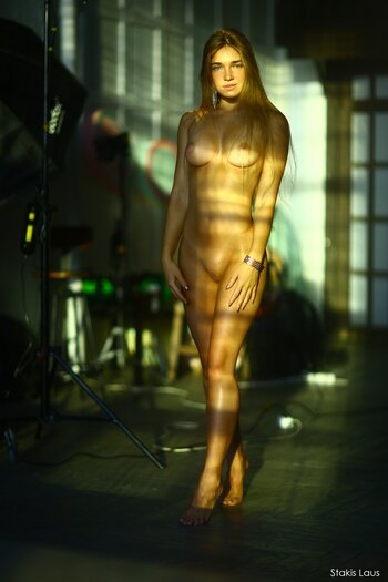 Nastya Komarova / artistnastya / model_nastya Nude Leaks OnlyFans Photo 7