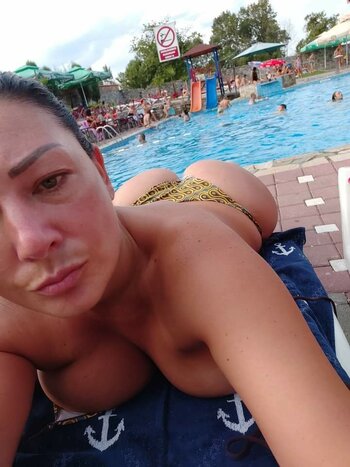 Natalija Cosovic / bojana__bojama_obojana / cosovicka Nude Leaks Photo 34
