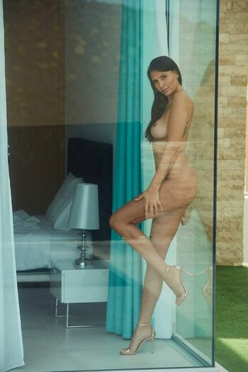 Natasha Nesci / natashanesci / natnesci Nude Leaks OnlyFans Photo 48