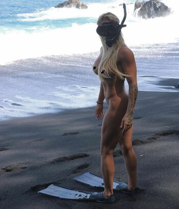 Nathalia Santoro / notheysonny Nude Leaks Photo 9