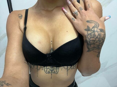 Nayara Rios / nayarariosoficial Nude Leaks Photo 11