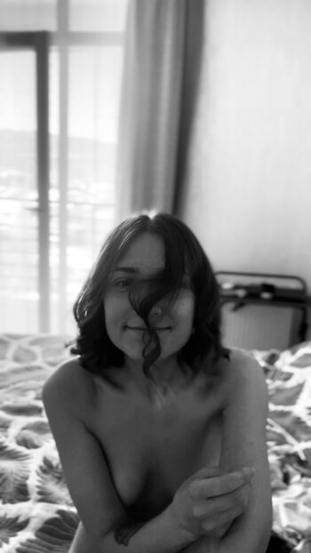 ne_o_bumage / Юля Nude Leaks Photo 10