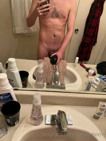 nerdy-horny Nude Leaks Photo 4