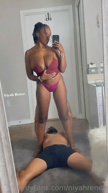 niyahrenee Nude Leaks Photo 18