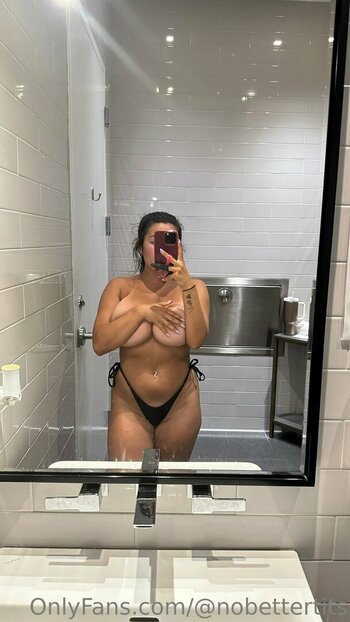 nobettertits Nude Leaks Photo 8