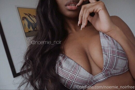 noemie_noirfree Nude Leaks Photo 6