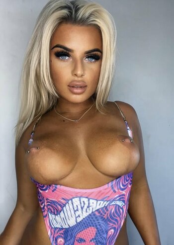 NoReilly75 / niamhoreilly_x Nude Leaks OnlyFans Photo 31