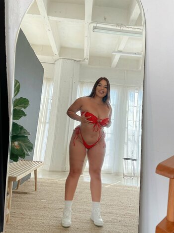 Officialnaellie / Laangelita Nude Leaks OnlyFans Photo 1