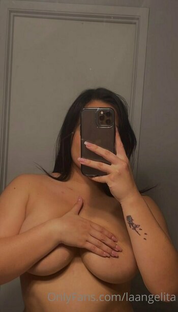 Officialnaellie / Laangelita Nude Leaks OnlyFans Photo 14
