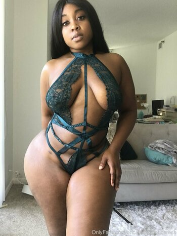 ohcaress / ohcaress.2.0 Nude Leaks OnlyFans Photo 17