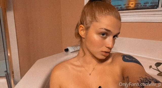 Olivia Panacci / liv_p / oliviapanacci Nude Leaks OnlyFans Photo 27