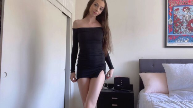 oliviayoung188 Nude Leaks OnlyFans Photo 13