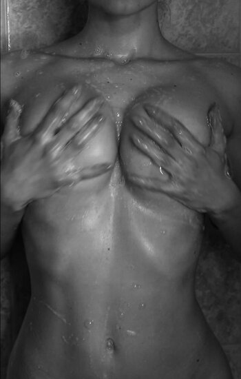 Oscarine38 / oscarine Nude Leaks OnlyFans Photo 16