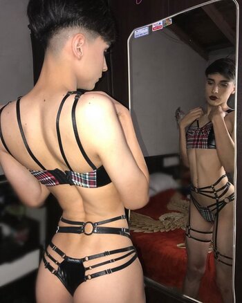 Pablo Pineda / pineda_pabloo / ppablo_baby Nude Leaks OnlyFans Photo 12