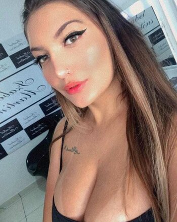 Paloma Fonseca / palomafonseca29 / u255560426 Nude Leaks OnlyFans Photo 2
