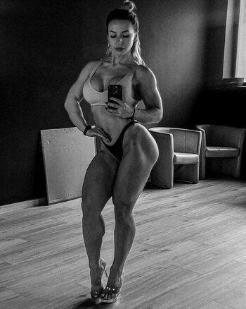 Paulina Zawlocka / zawlockapaulina_ifbbpro Nude Leaks Photo 18