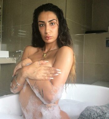 Payvand Mesbah / https: / payvandmesbah Nude Leaks Photo 13