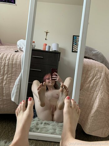 Peachysofie Nude Leaks OnlyFans Photo 8