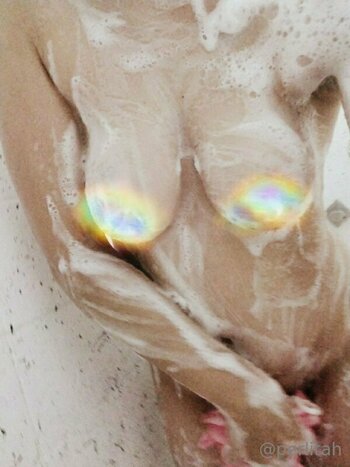 perlitah Nude Leaks Photo 10