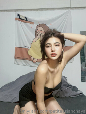petiteasianchaya Nude Leaks Photo 25