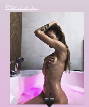 petitetattoogirl / Marta Stefańska / ste_f_u_n_ Nude Leaks OnlyFans Photo 34