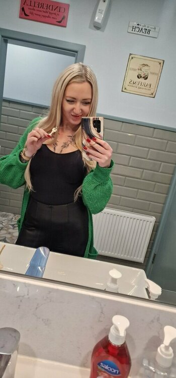 Polepixiee / polepixee / polepixieevip Nude Leaks OnlyFans Photo 6