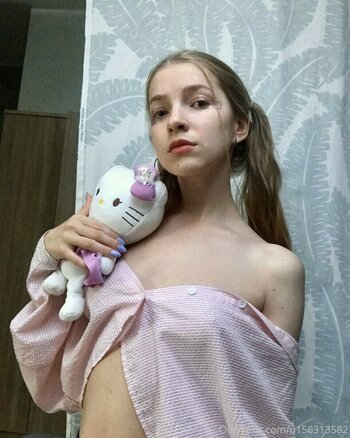 Polina Panteleeva / blinnpolin / u156313582 Nude Leaks OnlyFans Photo 1