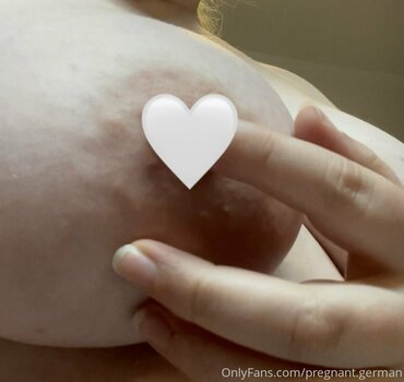 pregnant.german Nude Leaks Photo 6