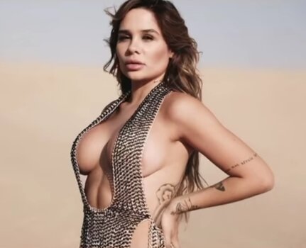 Priscila Madera / Priscilamadera Nude Leaks Photo 11