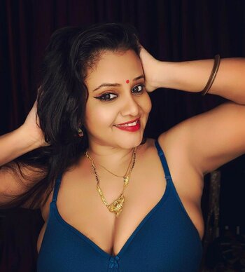 Priyagamree / gamreepriya Nude Leaks Photo 4
