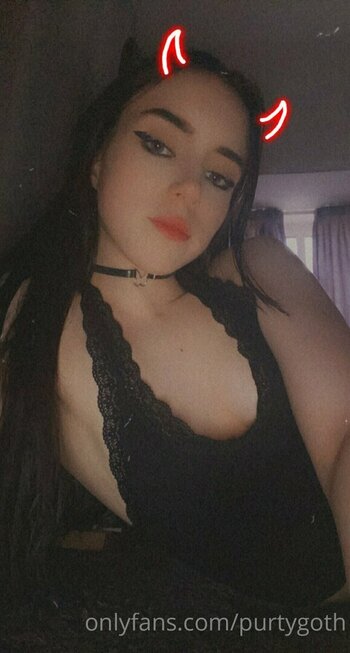 Purtygoth / purtygothvip / undeadstyle_ Nude Leaks OnlyFans Photo 16