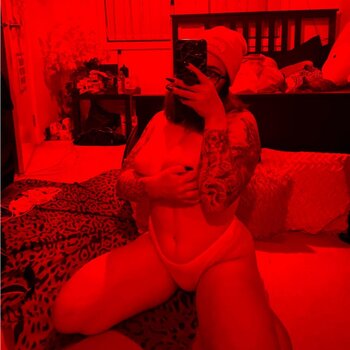 Queen H / Holli Curtis / queenhh / the.queen.h Nude Leaks OnlyFans Photo 2