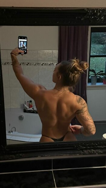 Ronja Fitness / Mx_ronja Nude Leaks Photo 16