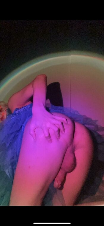 roseyule / https: Nude Leaks OnlyFans Photo 9