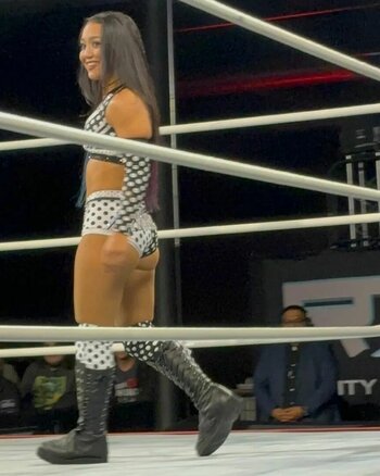 Roxanne Perez / Rok-C - WWE NXT / roxanne_wwe Nude Leaks Photo 23