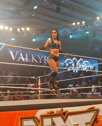 Roxanne Perez / Rok-C - WWE NXT / roxanne_wwe Nude Leaks Photo 30