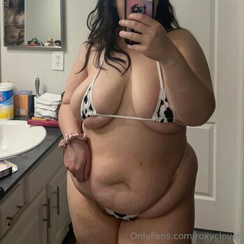 roxyclover / Roxy Clover Nude Leaks OnlyFans Photo 34