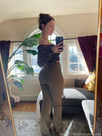 rubyrobusta Nude Leaks Photo 6