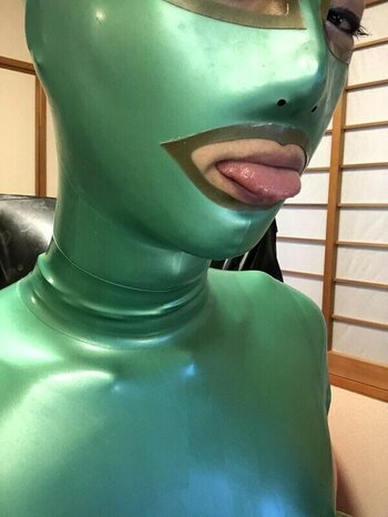 Rumi Rubber / rumiearth / rumirubber Nude Leaks OnlyFans Photo 30