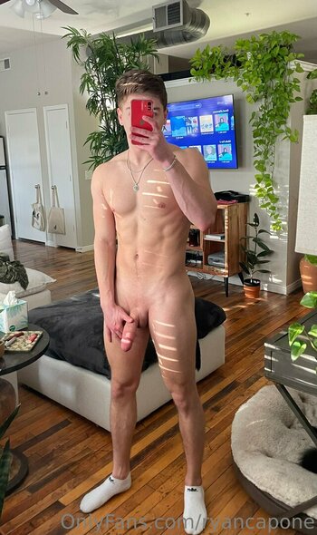 ryancapone Nude Leaks Photo 12