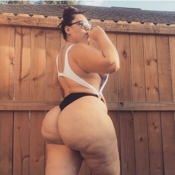 Sabella Monize / thebellamkay / therealsabella Nude Leaks OnlyFans Photo 25