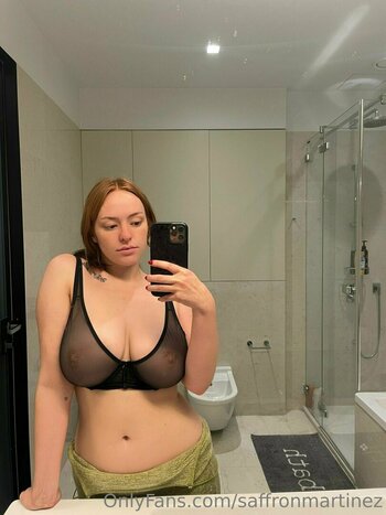 saffronmartinez Nude Leaks Photo 15