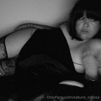 sakura_odiosa Nude Leaks Photo 21