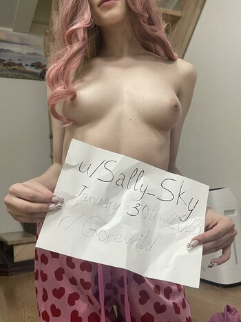 Sally_Sky / sally.sky / sally_sky_ Nude Leaks OnlyFans Photo 1